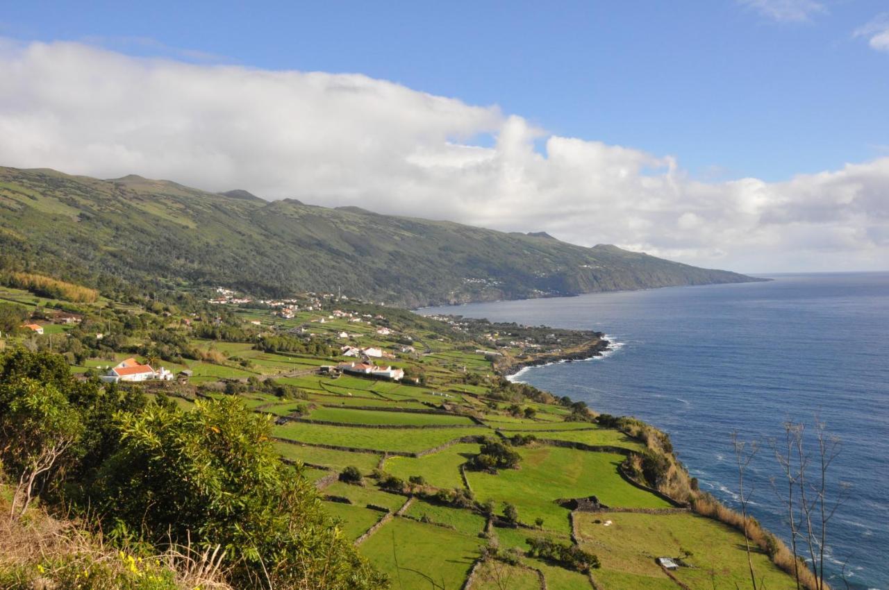 Villa Casa Da Abrotea Lajes do Pico Esterno foto
