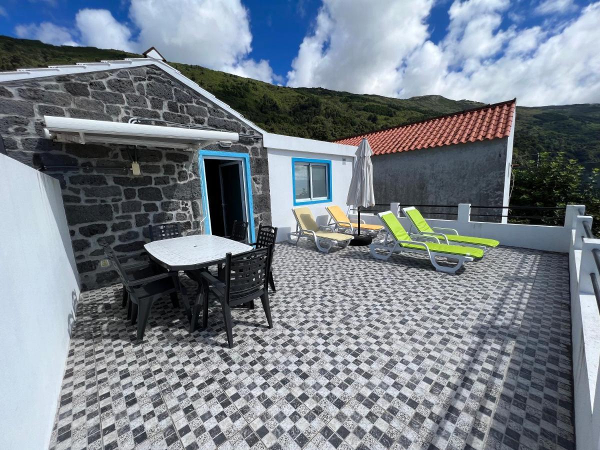 Villa Casa Da Abrotea Lajes do Pico Esterno foto